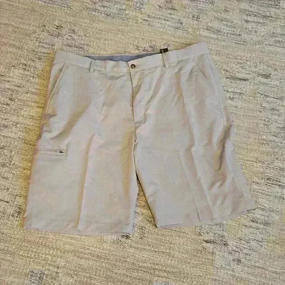 Khaki Greg Norman Short - Picture 1 of 6